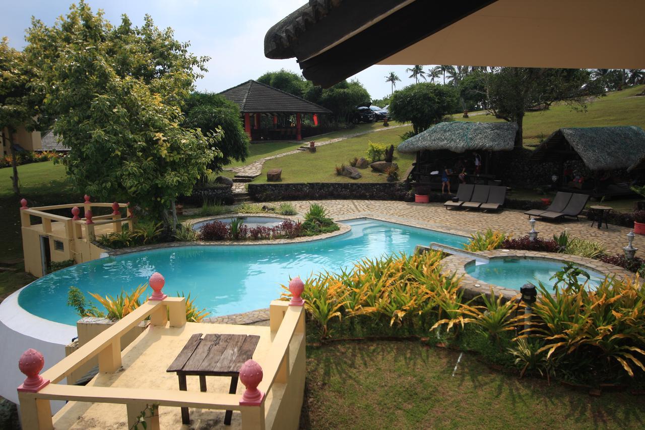 Porta Verde Resort Villas Caliraya Dolores  Buitenkant foto