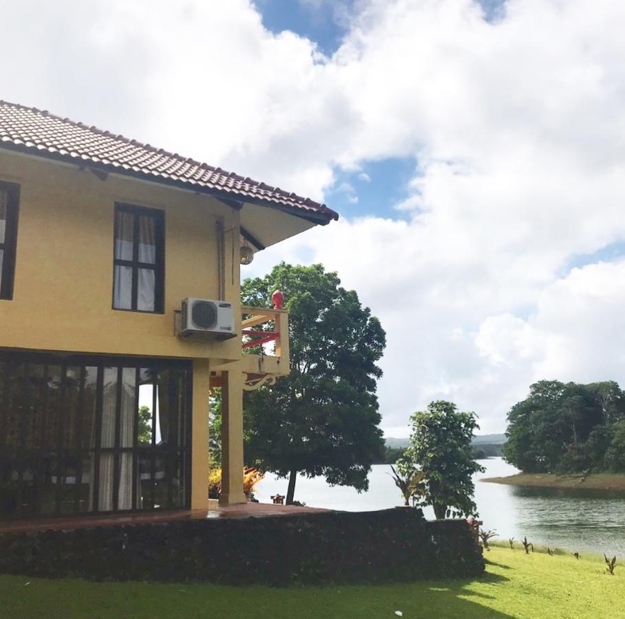 Porta Verde Resort Villas Caliraya Dolores  Buitenkant foto
